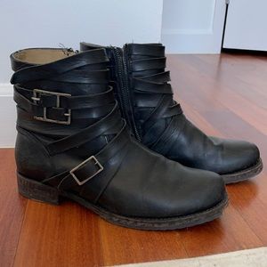 Frye Black Strappy Boot Leather Black Size 11